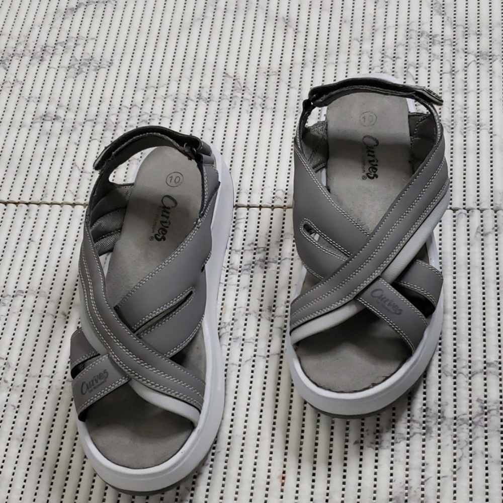 Curves for Women Walking Toning Sandal Size 10